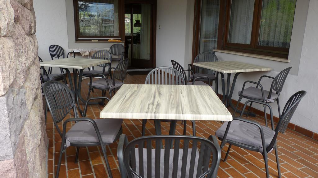 Haus Christl Bed & Breakfast Lana Bagian luar foto