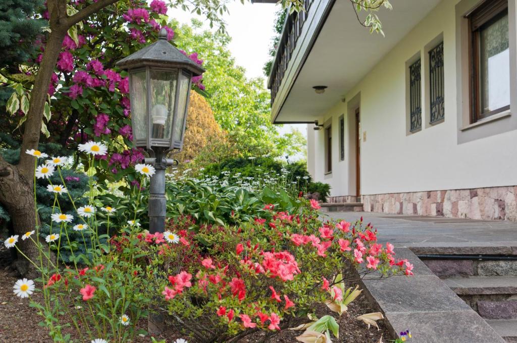 Haus Christl Bed & Breakfast Lana Bagian luar foto